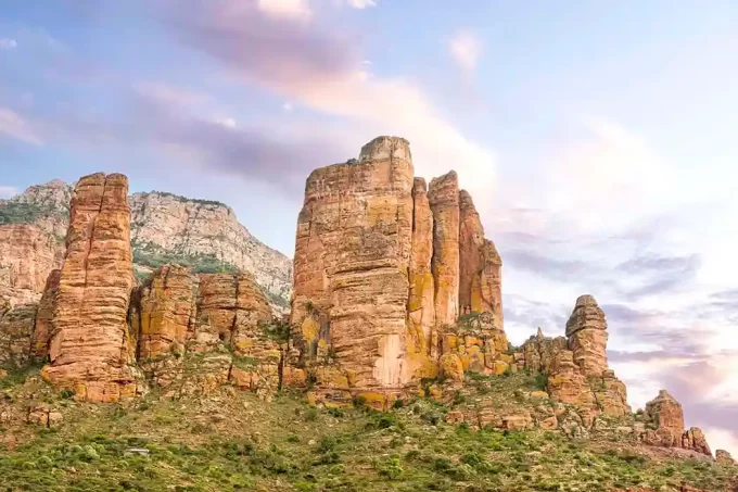 Tigray-mountain-trekking-gheralta-mountains-tour-package-holidays